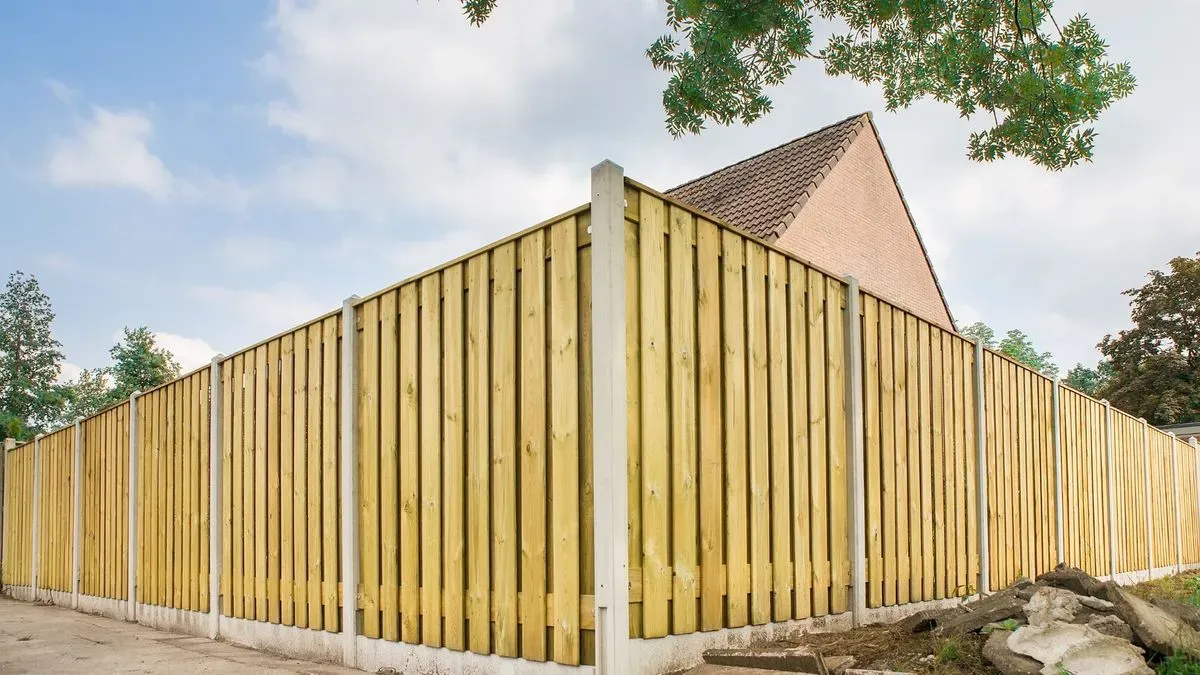 Garden fencing in Norfolk by Hilton & Green Landscaping